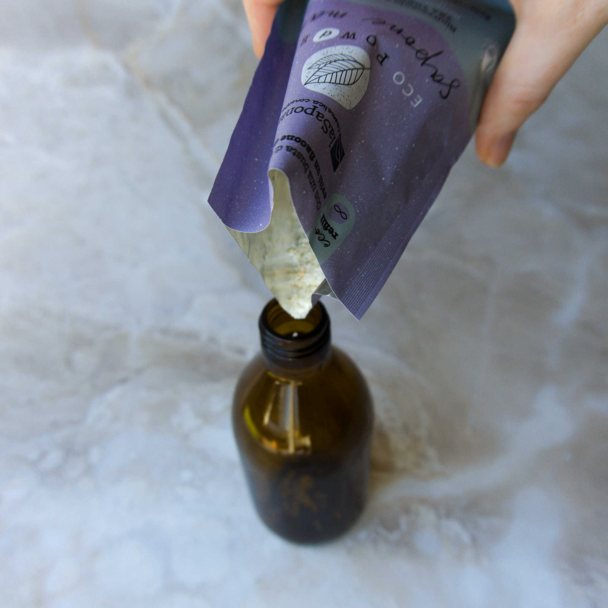 Refill shampoo pulver