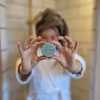 Shampoo bar mod skæl – til sensitiv hovedbund med tea tree & rosmarin - Conscious.dk